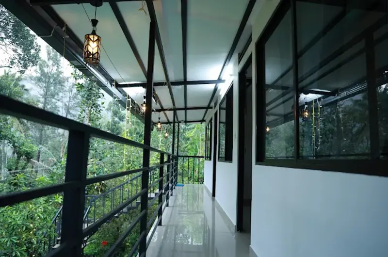 Buddha-Mayuri-Homestay-Munnar